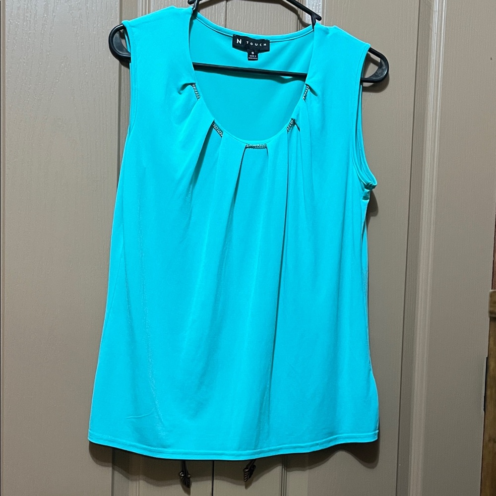 Women's Turquoise Sleeveless Top